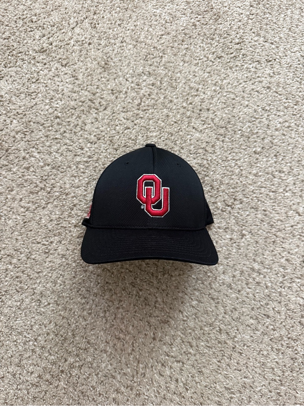 Oklahoma Football Team Issued Black OU Logo Flex Hat Mens Size L/XL